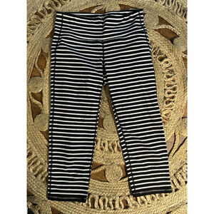 Athleta Pants Womens Medium Black White Striped Capri Leggings Yoga Stretch